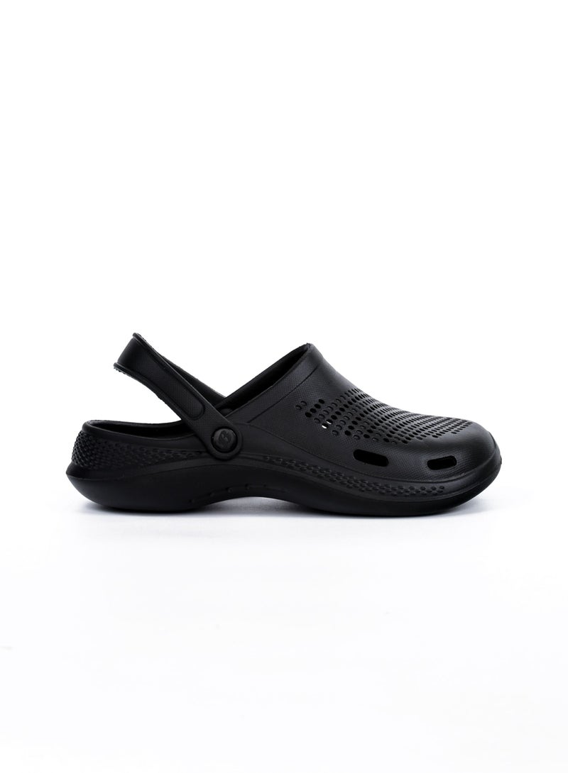 Bata Casual Textured Clogs - Image 1