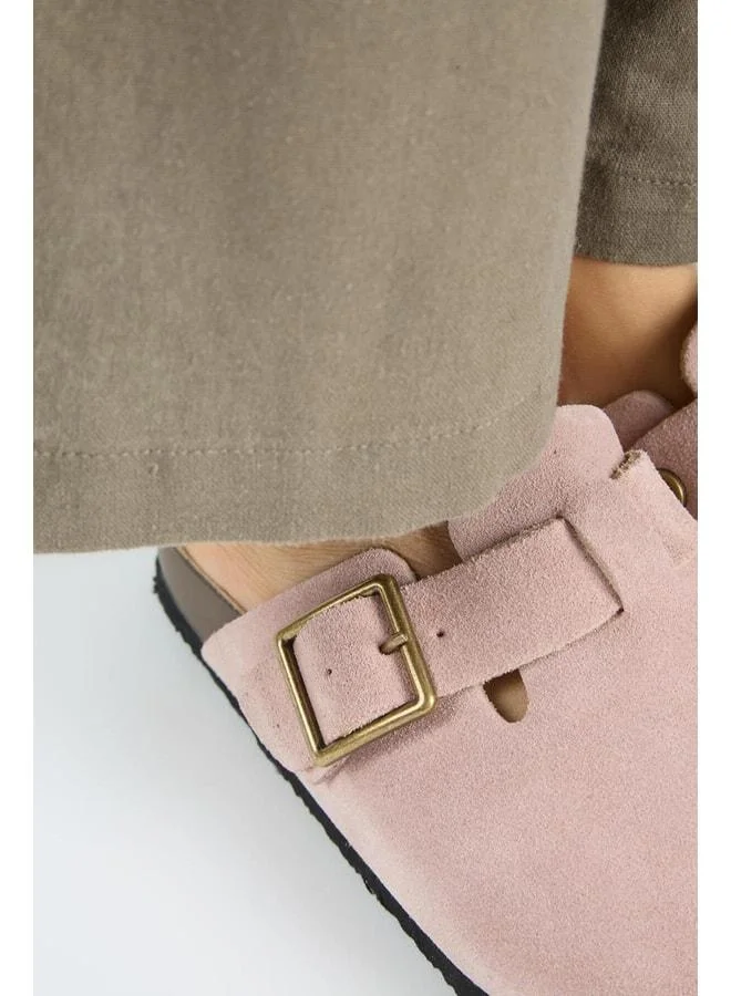 Manijero  Zeta 2 Women's Real Leather Belted Buckle Sabo Powder Slipper for Women | Best Price UAE