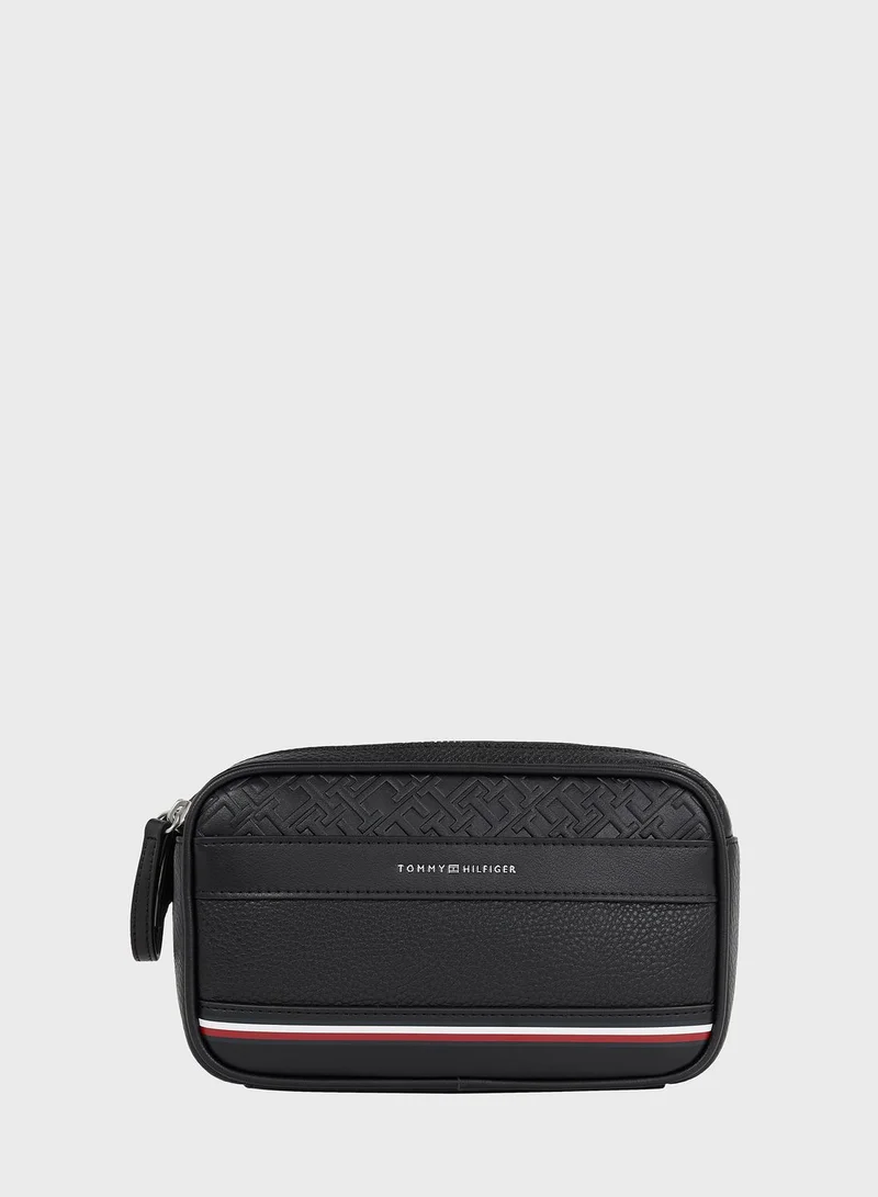 TOMMY JEANS Toiletry Bags