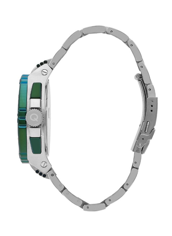 Quantum Quantum HNG1062.370 Men's Chronograph Display Watch & Metal Bracelet Strap Silver  - Image 2