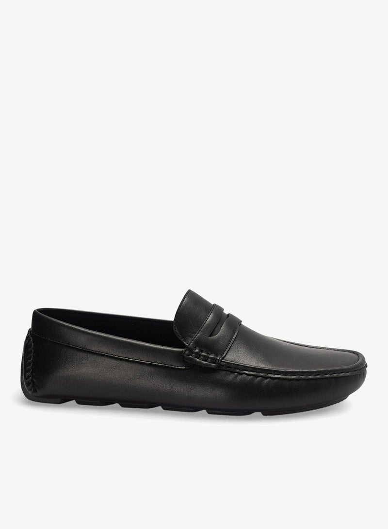 Bata Casual Slip‑On Loafers - Image 1