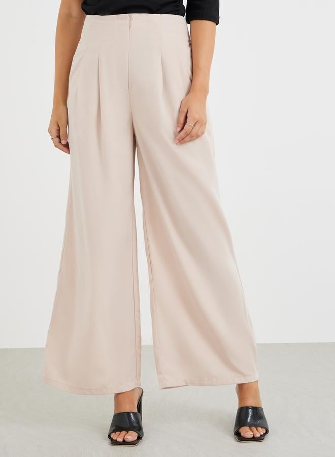 Styli Styli Solid High Rise Pleated Wide Leg Pants  - Image 2
