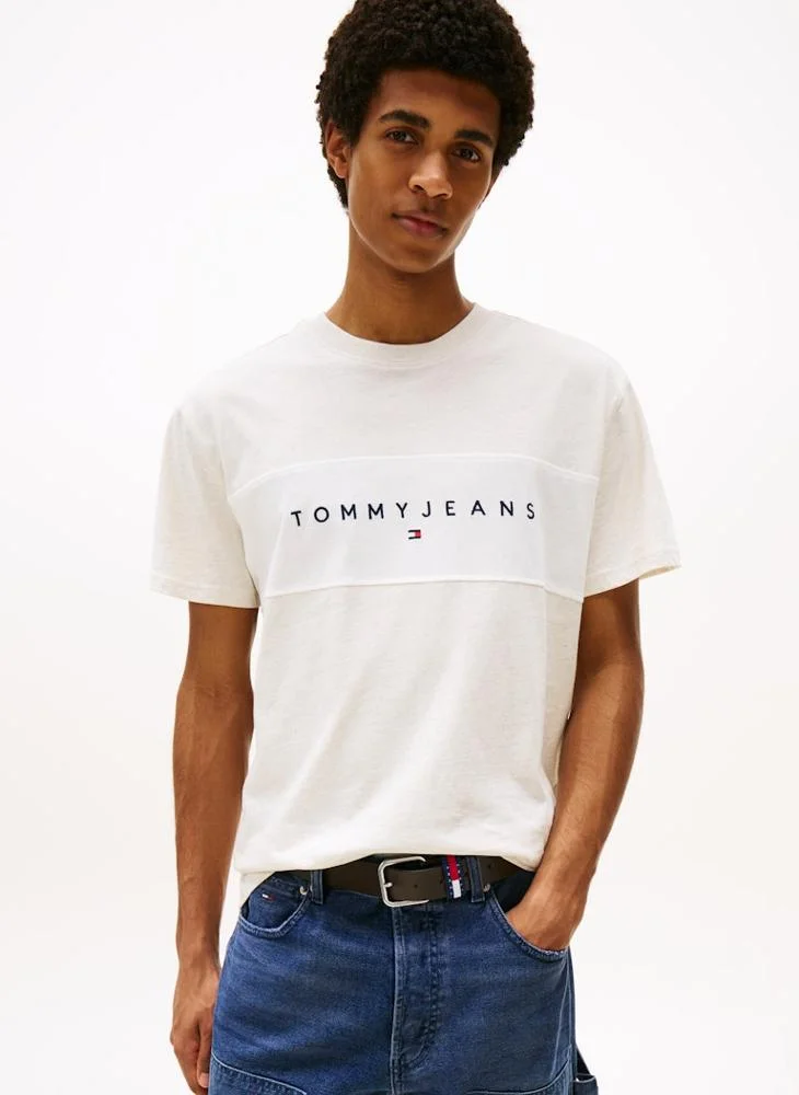 TOMMY JEANS Regular Fit Short Sleeve T-Shirt