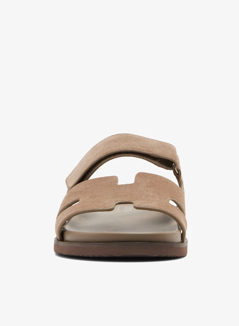 STEVE MADDEN TAUPE Maiven Casual Sandals for Men | Best Price UAE