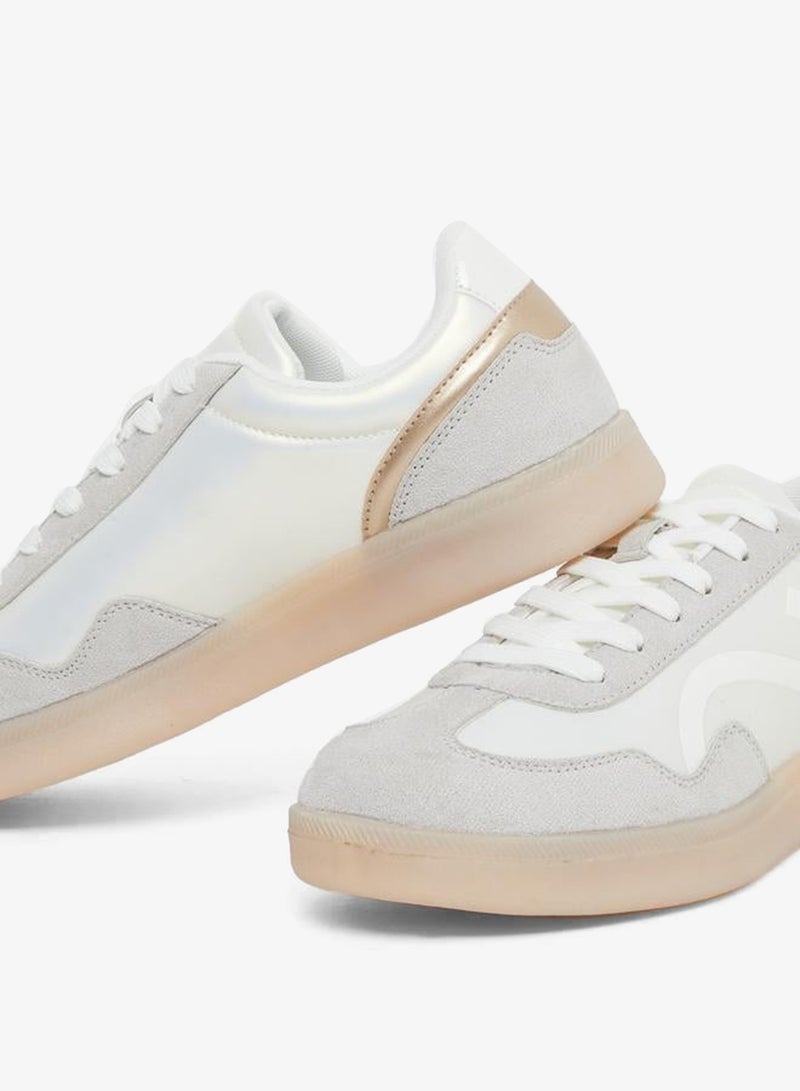 ستايلي اكتيف حذاء سنيكرز بتفاصيل بارزة الملمس - Image 4