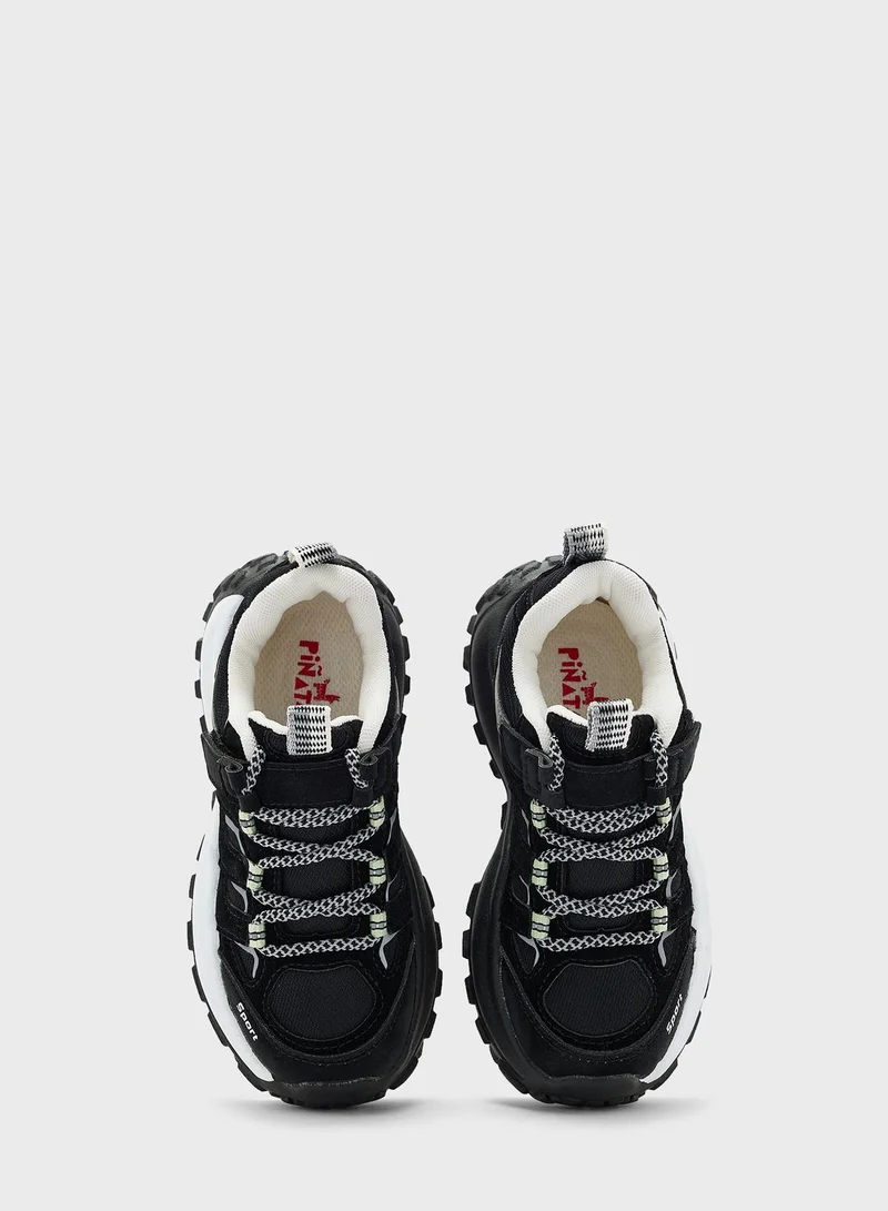 Pinata Kids Lace Up Sneaker