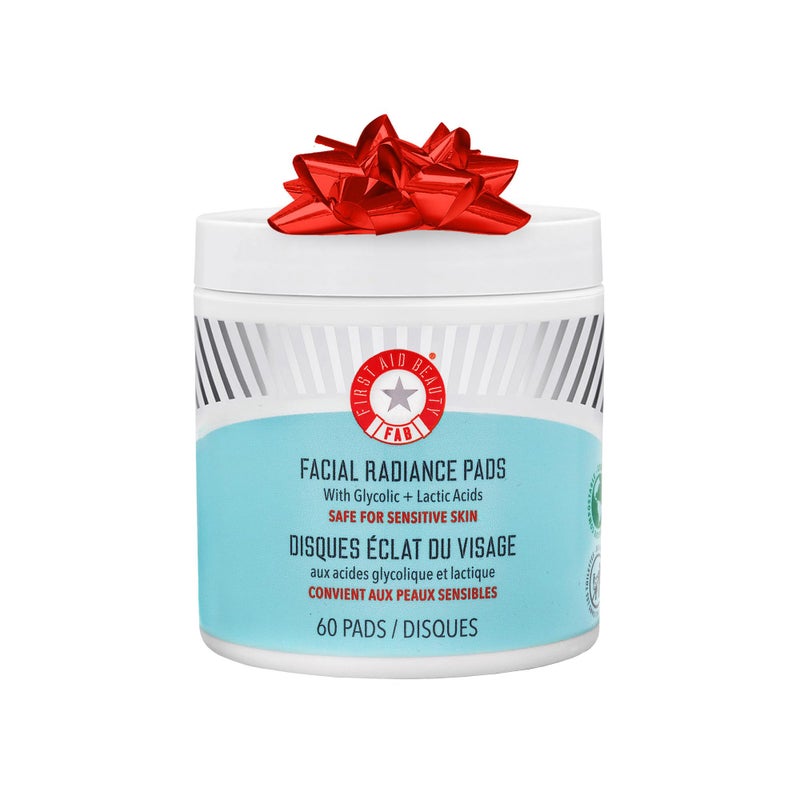 First Aid Beauty فيرست إيد بيوتي - وسادات إشراقة الوجه مع حمض الجليكوليك وحمض اللاكتيك - وسادات تقشير يومية مع AHA تساعد على توحيد لون البشرة وإشراقها - وسادات تحضير المكياج - قابلة للتحلل للاستخدام اليومي - 60 وسادة - Image 1