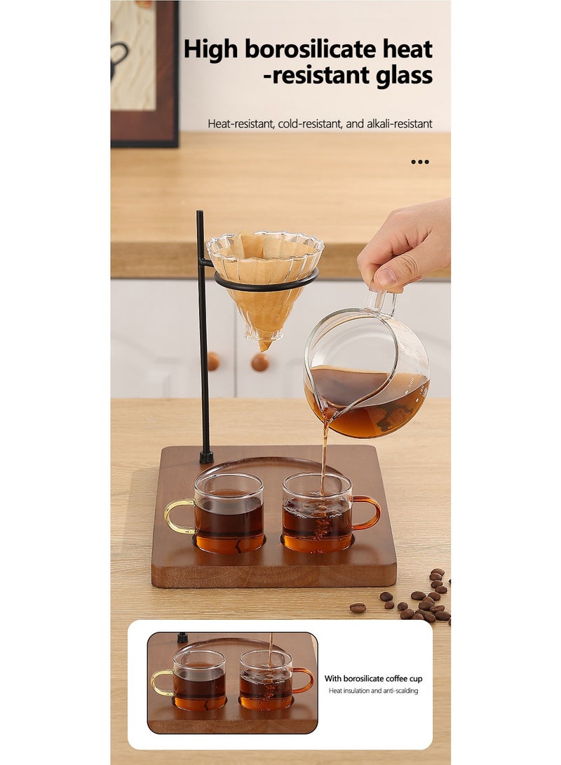 طقم تقطير القهوة (Pour Over) مع حامل خشبي، محطة يدوية لإعداد القهوة تتضمن كوب ترشيح، إبريق تقديم زجاجي مقاوم للحرارة، وكوبين للقهوة؛ مثالي للاستخدام المنزلي، والمقاهي، وركن القهوة. - Image 4