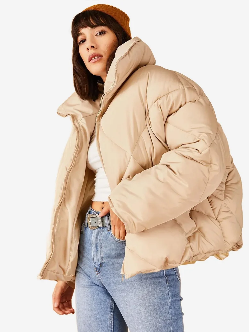 بيانكو لوتشي معطف منتفخ كبير الحجم من لوتشي