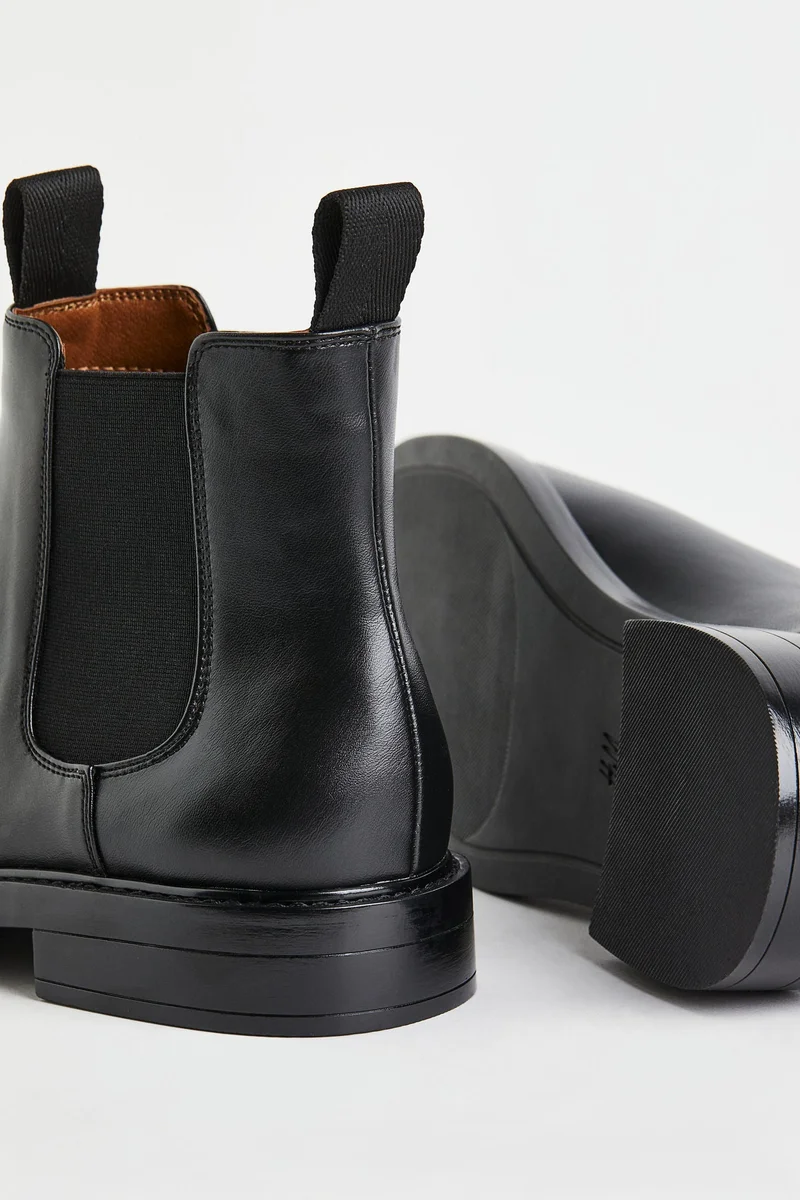 اتش اند ام Chelsea Boots