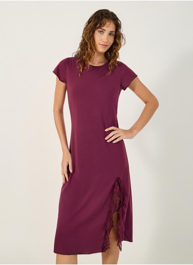 Styli - Round Neck Lace Insert Front Slit Sleep T-Shirt - Image 1