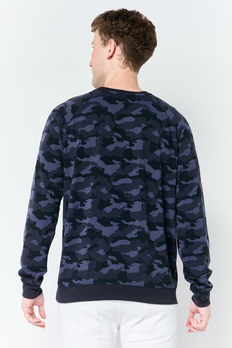 90 Degree By Reflex Men Sportswear Fit Camouflage Long Sleeve Outdoor Sweatshirt, Multicolor - Image 4