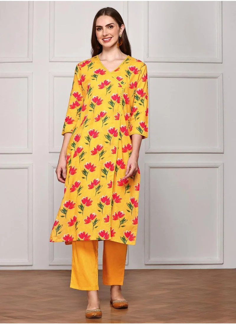 آي شين Regular Fit Embellished Pattern Round Neck Neck Three-Quarter Sleeve Mustard Colour Knitted Cotton Kurta Set for Women with Mid-Rise Closure - A Statement Piece for Every Look