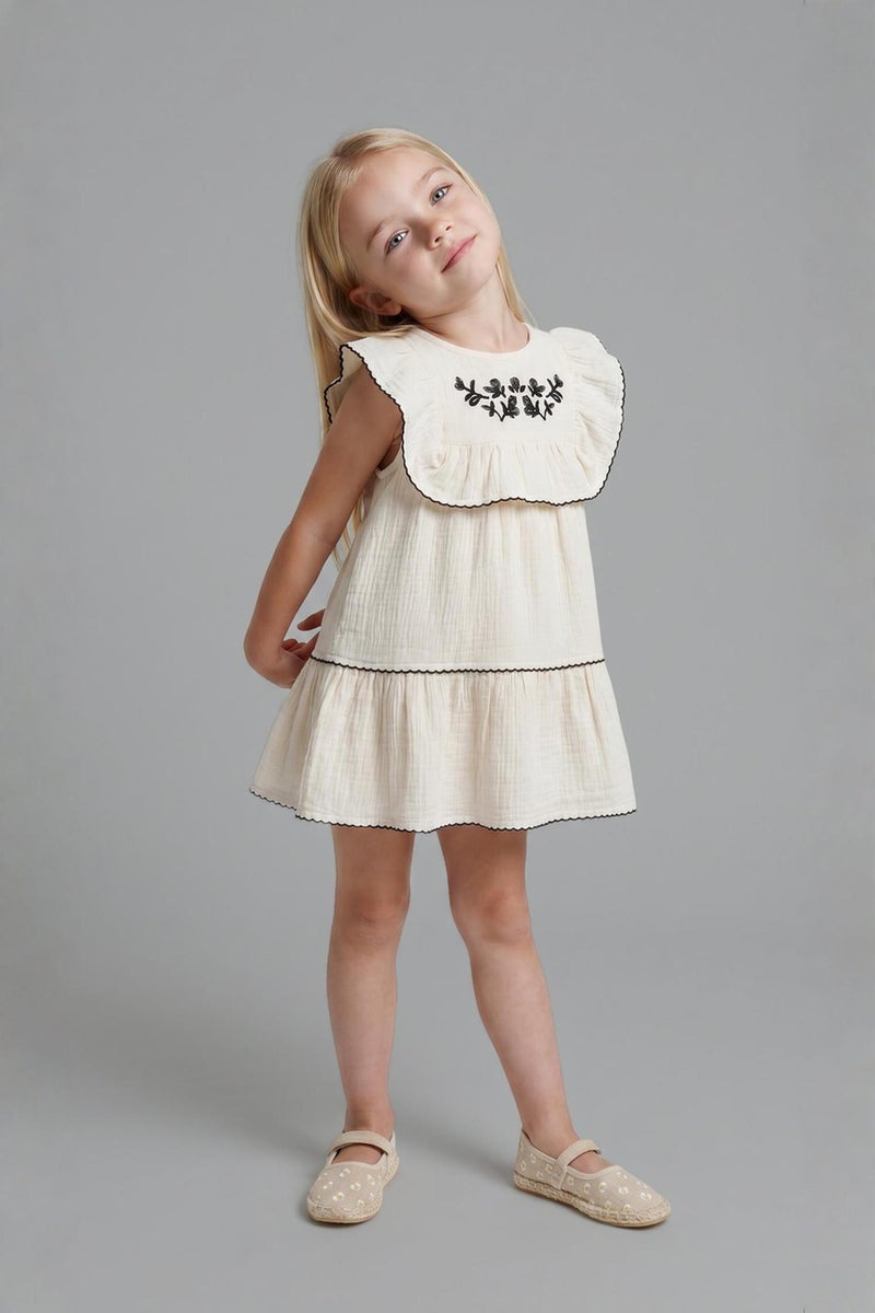 DeFacto Beige BabyGirl Sleeveless Woven Dress Casual - Image 4