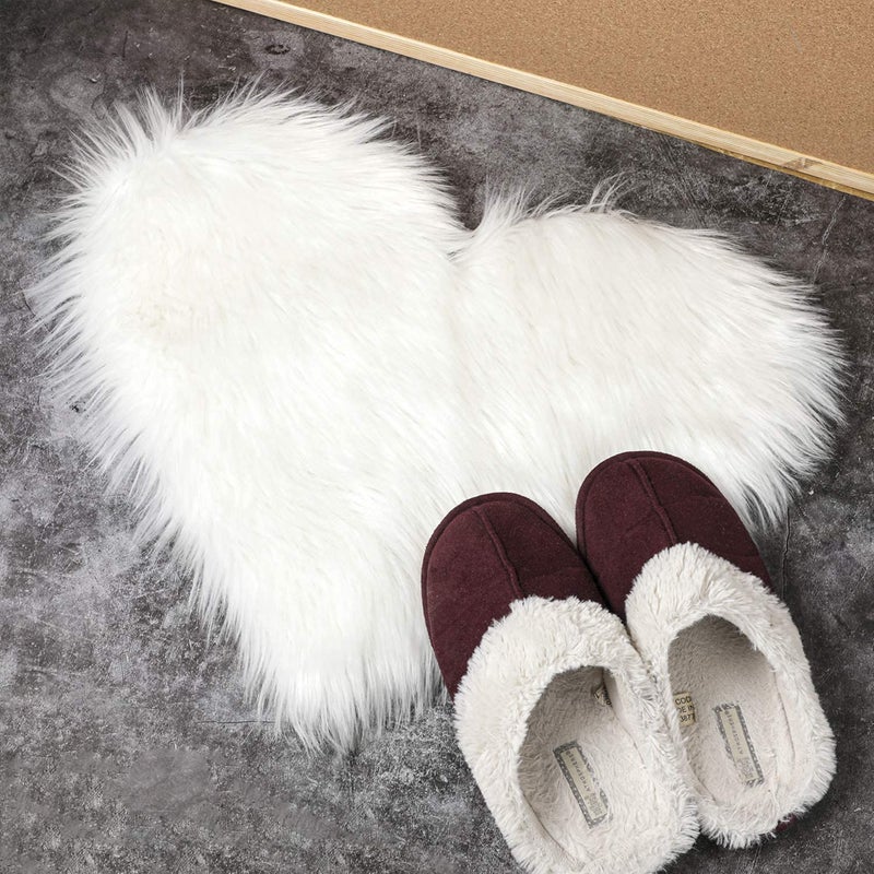 MEZON Love Heart Rugs Artificial Wool Sheepskin Hairy Carpet Soft Faux Floor Mat Fur Plain Fluffy Soft Area Rug for Living Bedroom 40x50 cm Multicolor - Image 4