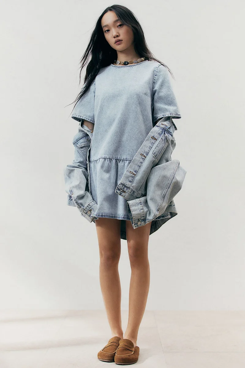 H&M Tie-detail denim dress