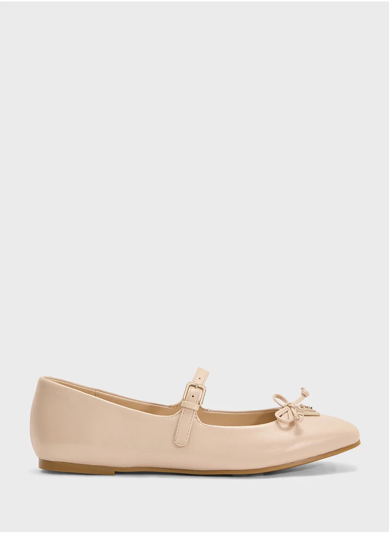 GUESS Bow Detailed Strappy Ballerinas