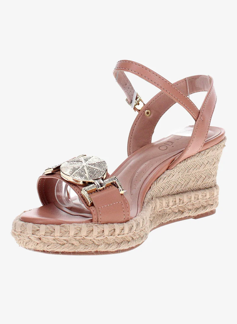 Beira Rio Nude Beira Rio Women’s Flat Sandals with Back Strap – Secure Fit and Lightweight Daily Wear for Women | Best Price UAE