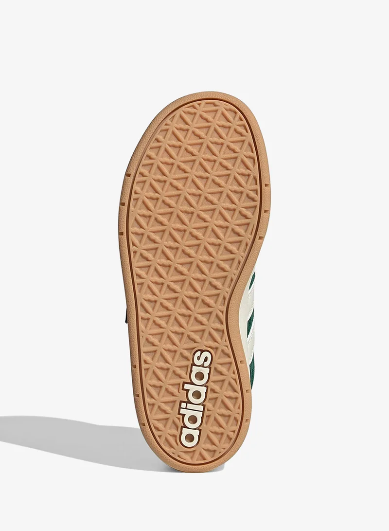 اديداس بريك بيس للأطفال