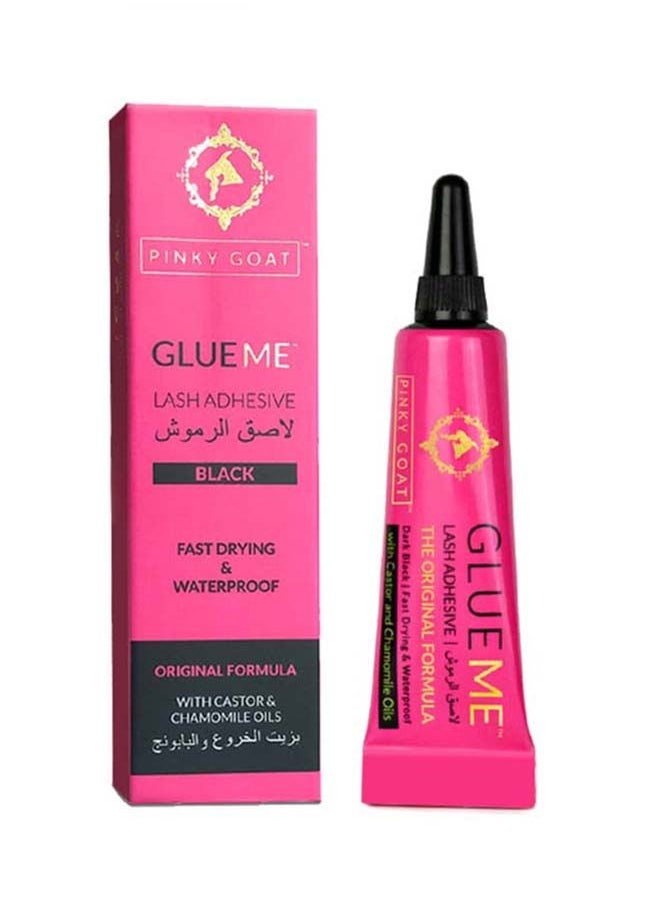 PINKY GOAT لاصق الرموش Glue Me باللون الأسود الداكن 