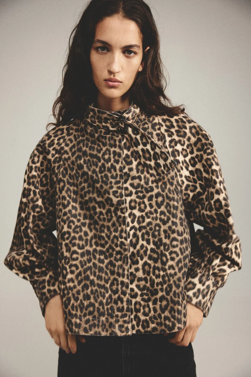 H&M  Printed balloon-sleeved jacket for Women | Best Price UAE