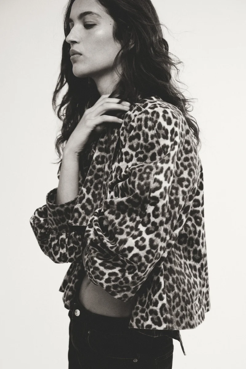 Printed balloon-sleeved jacket