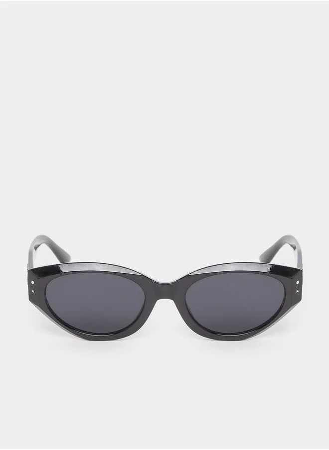 Styli Semi Cat-Eye Solid Sunglasses