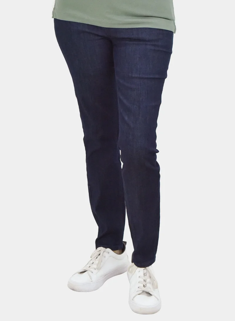 Women Slim Tapered Jeans