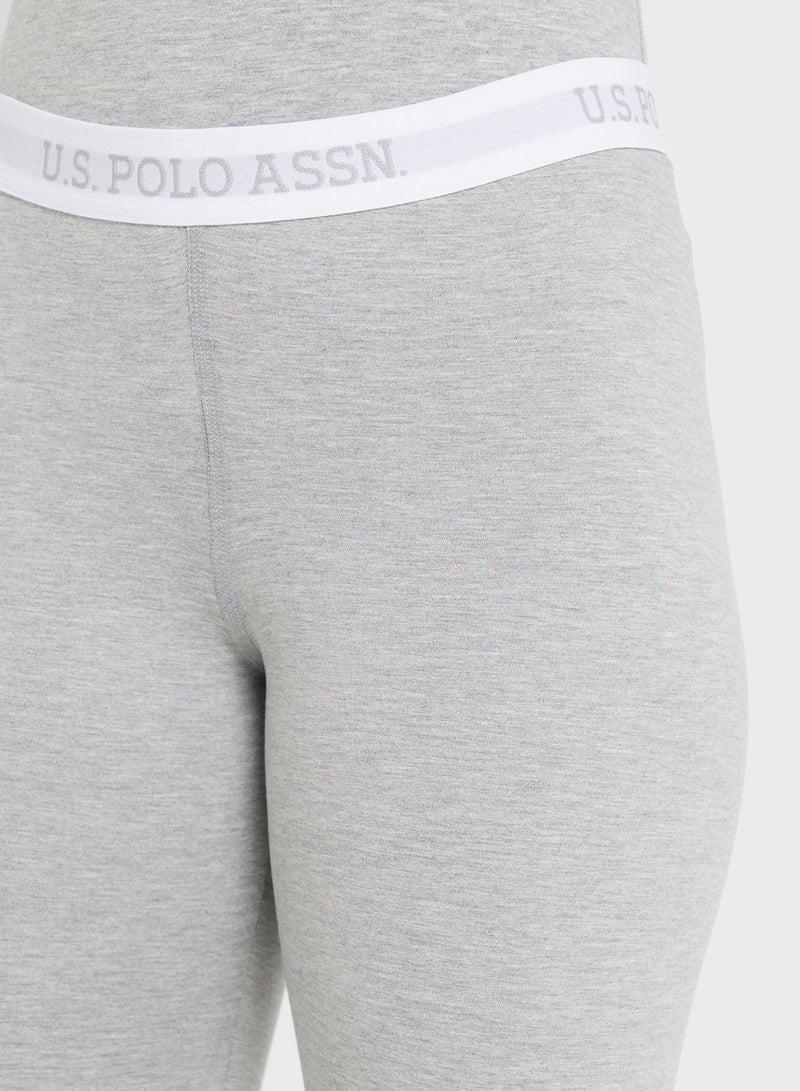 U.S. Polo Assn. بنطال ضيق بخصر مرتفع  - Image 3