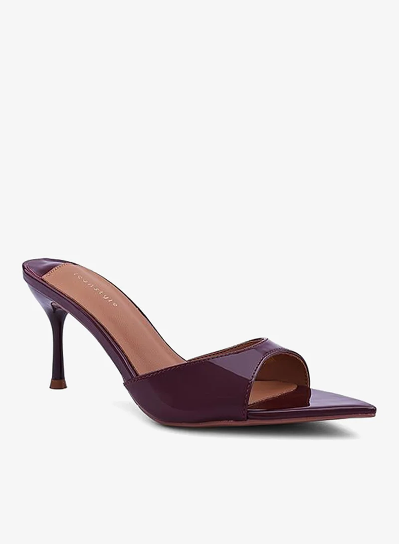 أيقون كعب مفتوح مطرز