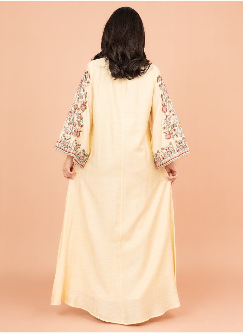 اكسا جلابية مطرزة باليد عنق اسيوي IK4004 اصفر  - Image 4