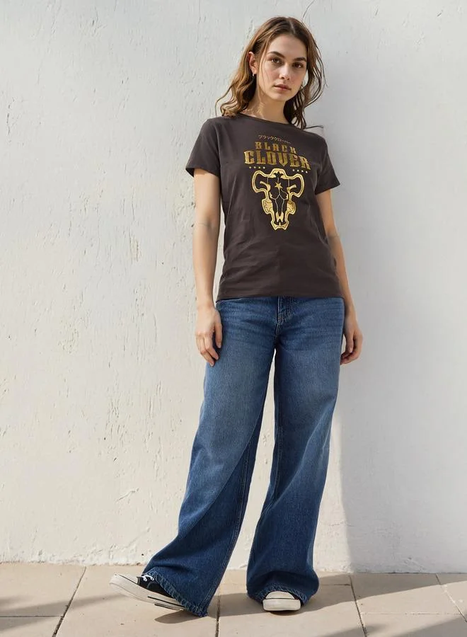 SP Characters Black Clover Print Crew Neck T-shirt