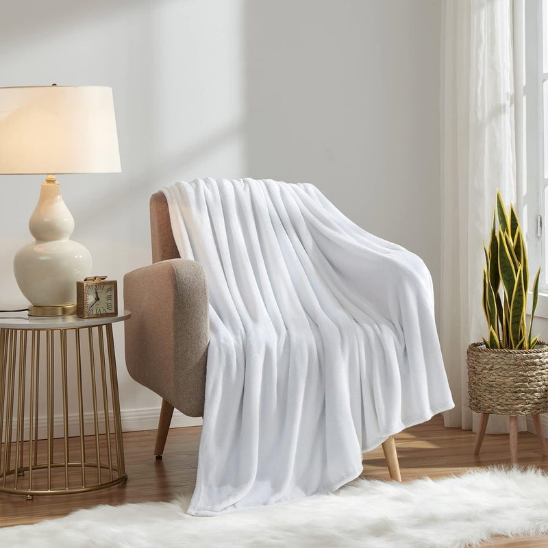 KMUSET Fleece Blanket Throw Size White Lightweight Super Soft Cozy Luxury Bed Blanket Microfiber - Image 2