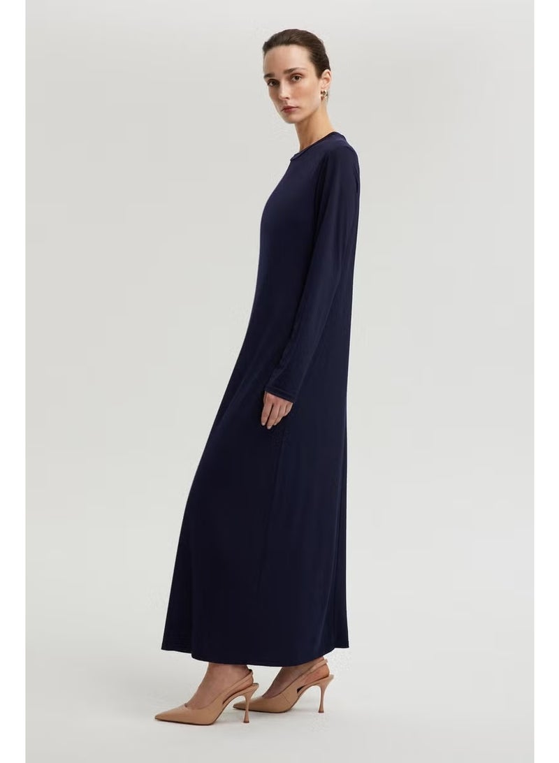 Touche Navy Maxi Dress - Image 3