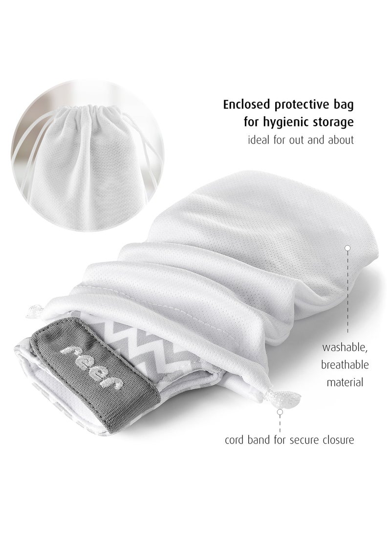REER Silicon Teething Mitten, Hand Teether Soothing Glove, With Crinkle Material, With Hygienic protective bag - Image 3