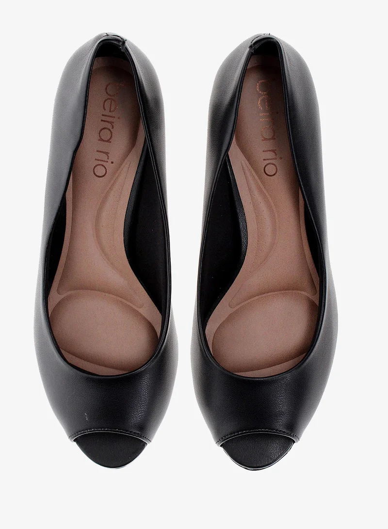Beira Rio Black Mid Heel Shoes for Women – Elegant & Comfortable Footwear for Work and Events for Women | Best Price UAE