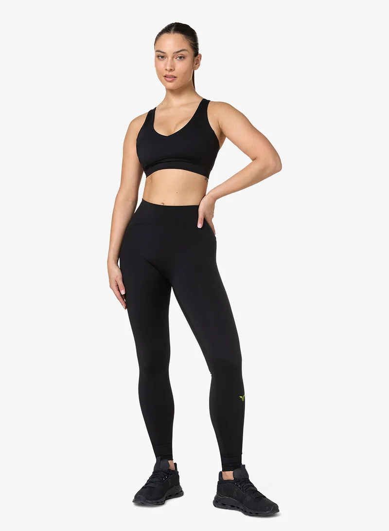 سكوات وولف حمالة صدر رياضية بياقة على شكل حرف