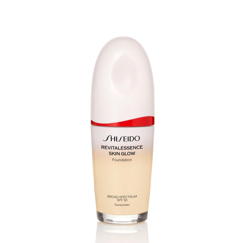 Shiseido RevitalEssence Skin Glow Foundation SPF 30, 110 Alabaster - Buildable, Medium Coverage - 24-HR Hydration & 12-HR Wear - Transfer, Crease & Fade Resistant - Non-Comedogenic - All Skin Types - Image 1