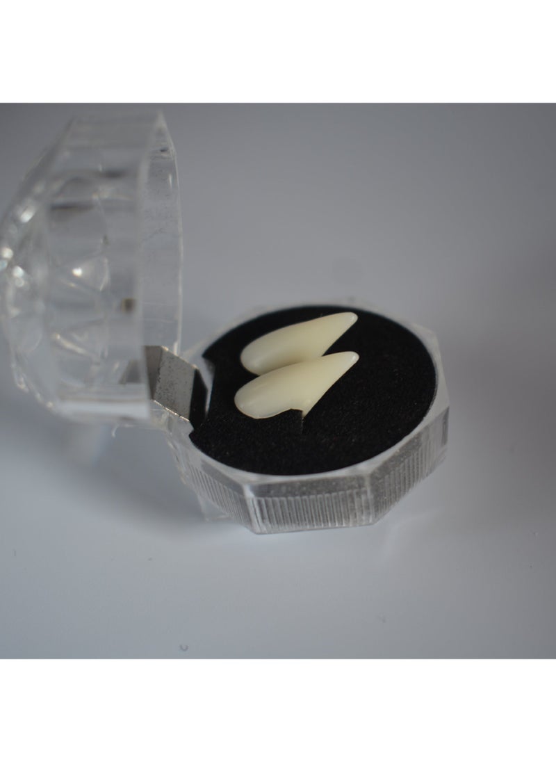 Loquat Vampire Zombie False Tooth Kuso False Tooth Toy Party False Tusk Masquerade False Tusk Boxed 1.9cm