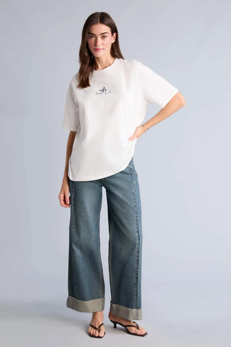 ديفاكتو Oversize Fit Crew Neck Butterfly Pattern Short Sleeve T-Shirt