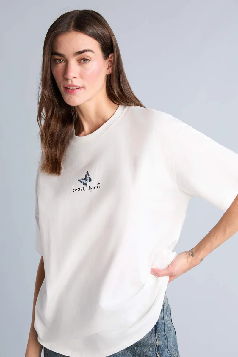 ديفاكتو Oversize Fit Crew Neck Butterfly Pattern Short Sleeve T-Shirt