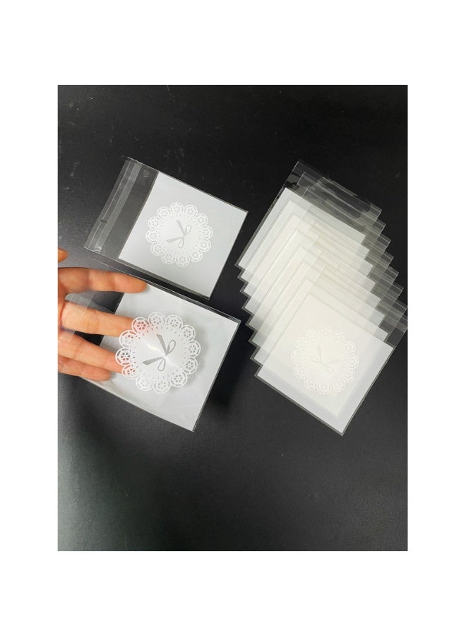 RTYY 200 كيس بسكويت ذاتي اللصق، أكياس بسكويت قابلة لإعادة الإغلاق على شكل فيونكة ندفة الثلج، أكياس بلاستيكية لخبز البسكويت والحلوى، أكياس بلاستيكية شفافة للحلويات، أكياس تغليف فردية للحلوى، أكياس سيلوفان لتغليف البسكويت والشوكولاتة والوجبات الخفيفة والمخبوزات (7x7 سم) - Image 3