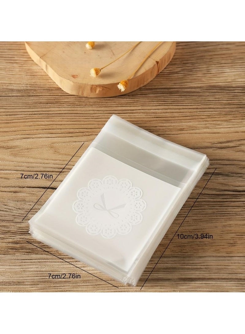 RTYY 200 كيس بسكويت ذاتي اللصق، أكياس بسكويت قابلة لإعادة الإغلاق على شكل فيونكة ندفة الثلج، أكياس بلاستيكية لخبز البسكويت والحلوى، أكياس بلاستيكية شفافة للحلويات، أكياس تغليف فردية للحلوى، أكياس سيلوفان لتغليف البسكويت والشوكولاتة والوجبات الخفيفة والمخبوزات (7x7 سم) - Image 4