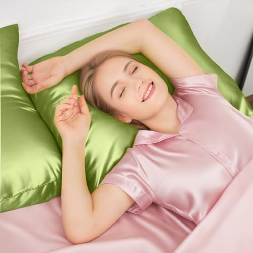 INSSL Silk Pillowcase for Women, Mulberry Silk Pillowcase for Hair ad Skin and Stay Comfortable and Breathable During Sleep(Tea Green,Standard) - Image 2