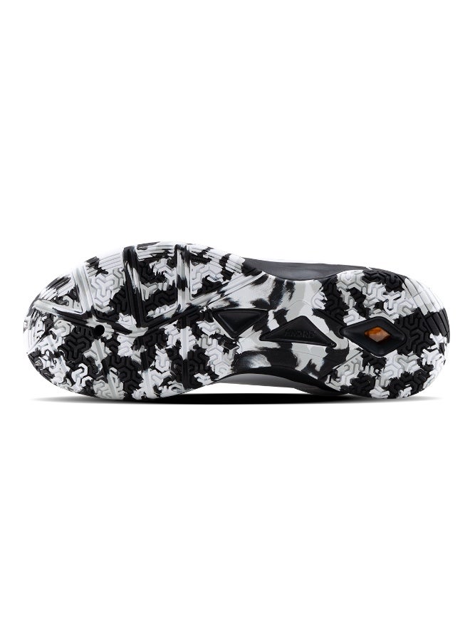 HUNDRED Raze Elite Unisex Badminton Shoes (Non Marking)Also Perfect Table Tennis,Volley,Basketball&Indoor Sport|Lightweight & Durable|X-Cushion,Active Grip Sole (Black/White) EUR 43 - Image 2