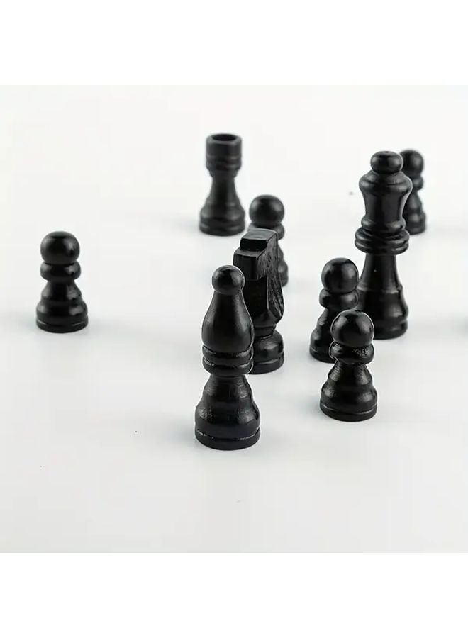 مجموعة شطرنج خشبية باللونين الأسود والأبيض 32 قطعة لعبة كاملة - Image 4