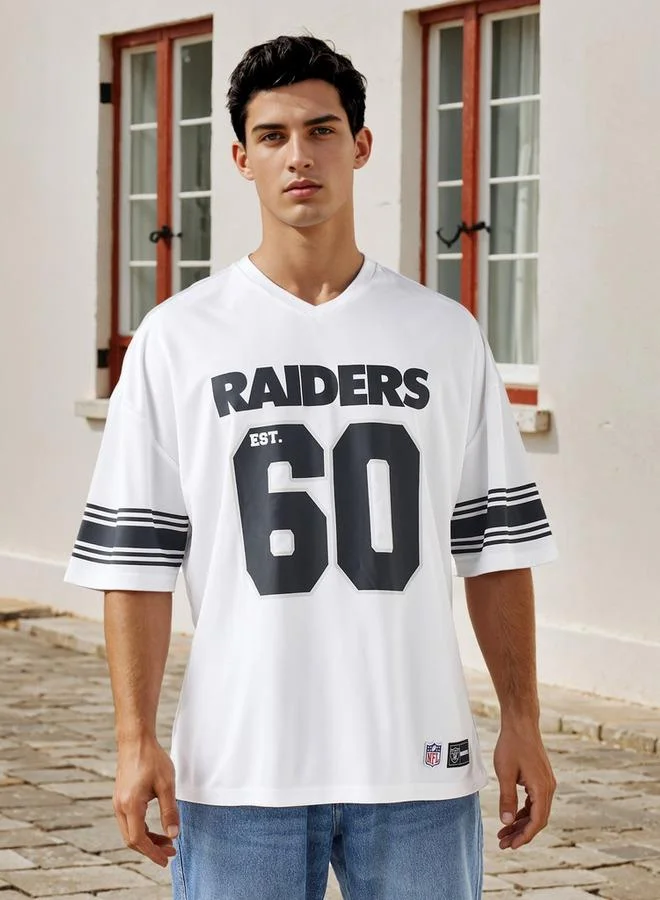 SP Characters Raiders Print V-neck T-shirt with Short Sleeves