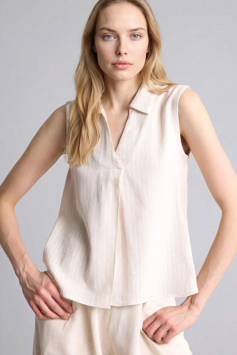 ديفاكتو Regular Fit Shirt Collar Short Sleeve Blouse