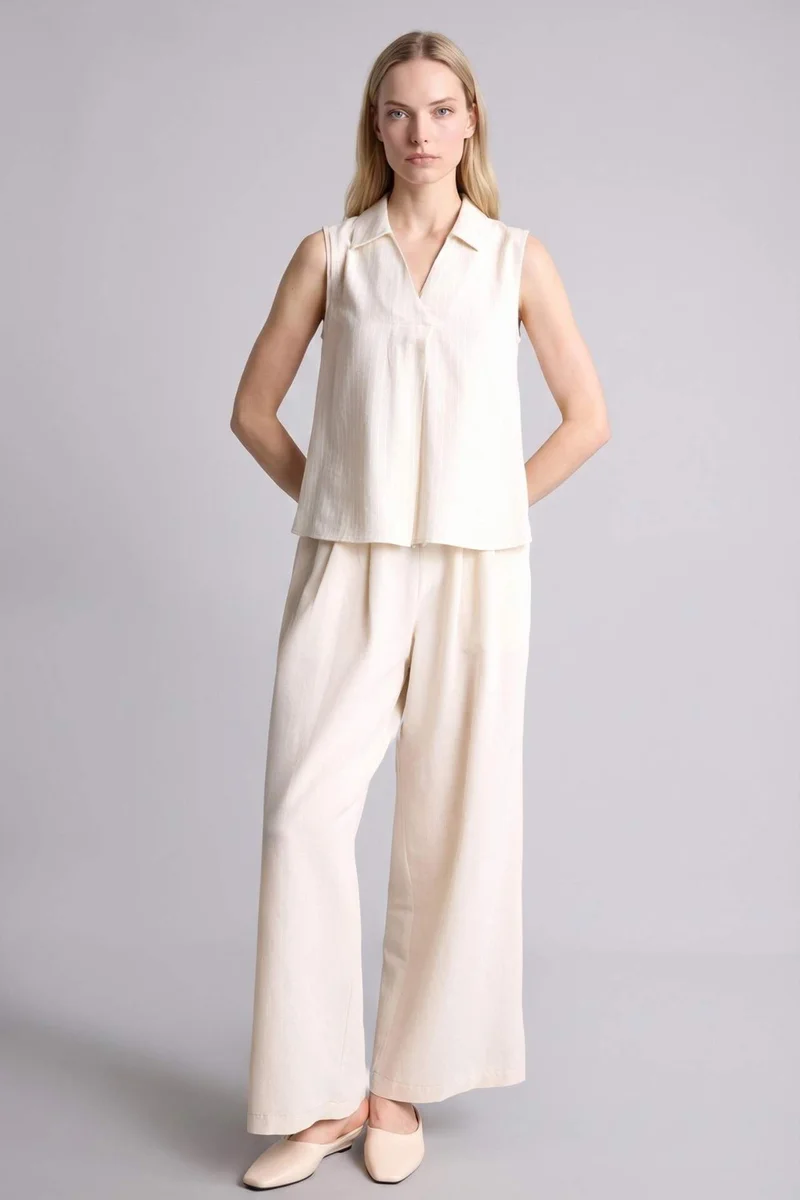 ديفاكتو Regular Fit Shirt Collar Short Sleeve Blouse