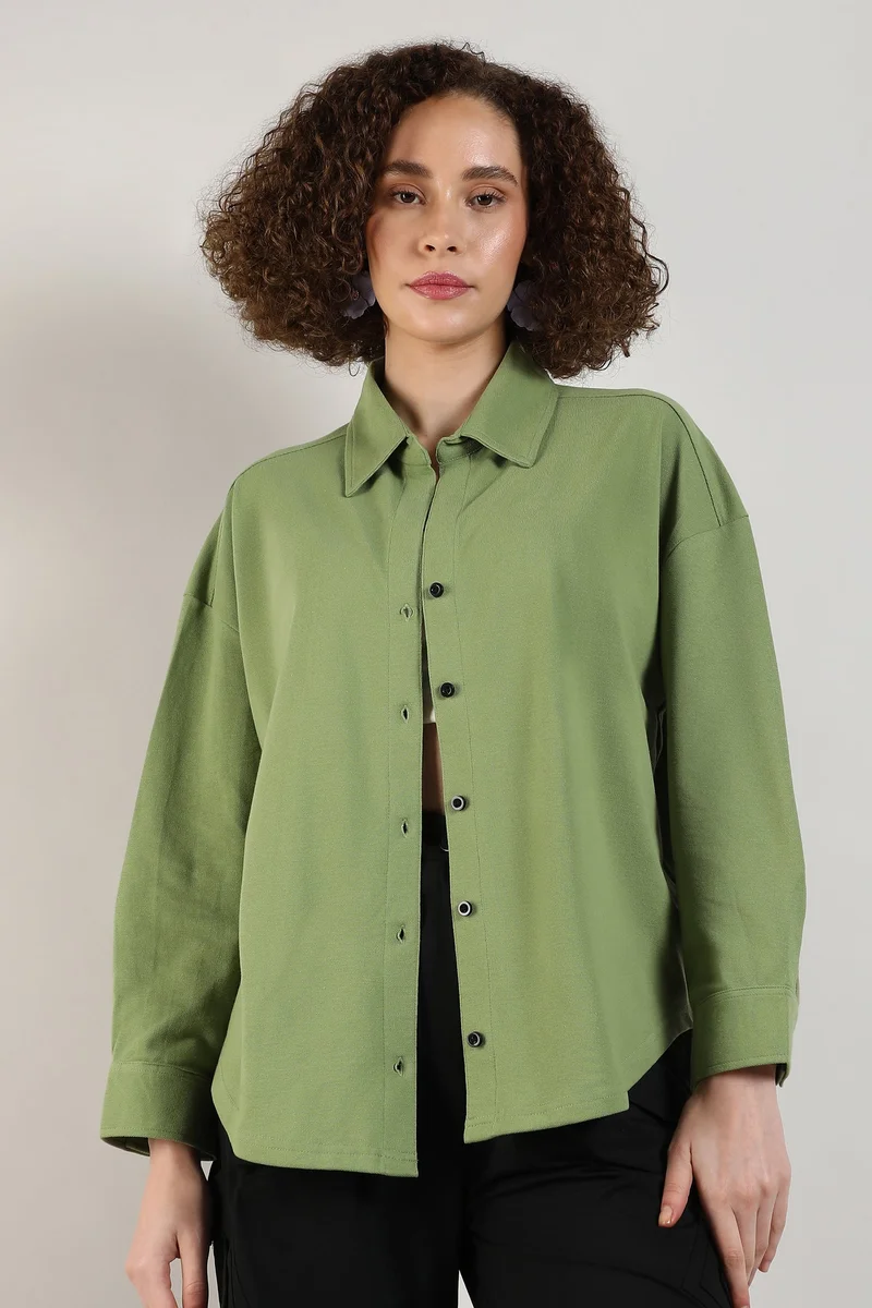 Campus Sutra Women's Pistachio Green Solid Boxy Shirt